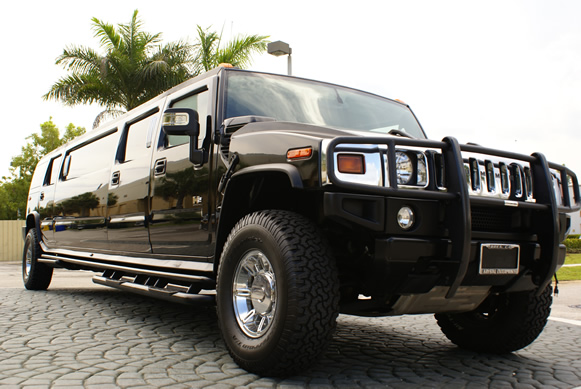 Casselberry Black Hummer Limo 